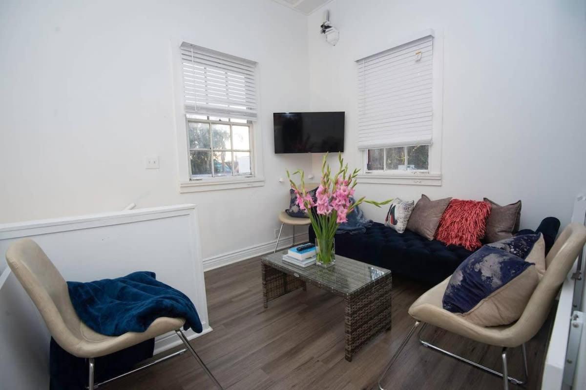 5 Bedroom - Sleeps 10! Location Next To French Quarter! New Orleans